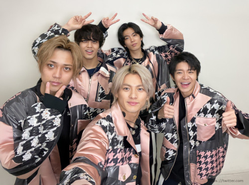 【キンプリ】NHK『Venue101 Presents King ＆ Prince リクエストLIVE』の”Foucs”で感激するティアラ続出！《動画》